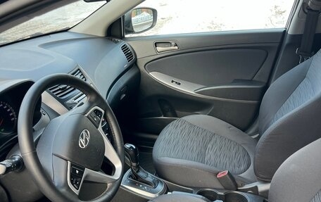 Hyundai Solaris II рестайлинг, 2016 год, 985 000 рублей, 8 фотография