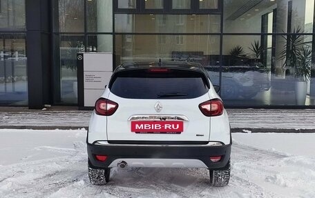 Renault Kaptur I рестайлинг, 2021 год, 1 640 000 рублей, 6 фотография