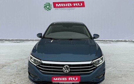 Volkswagen Jetta VII, 2019 год, 1 990 000 рублей, 2 фотография