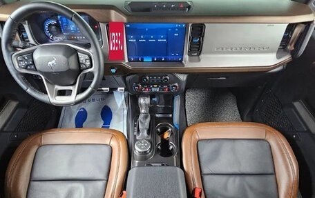 Ford Bronco, 2023 год, 8 650 000 рублей, 5 фотография