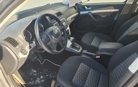 Skoda Octavia, 2011 год, 780 000 рублей, 10 фотография