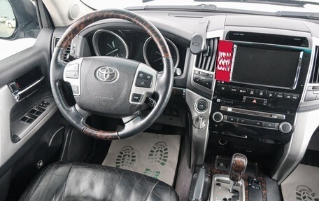 Toyota Land Cruiser 200, 2013 год, 4 699 000 рублей, 9 фотография
