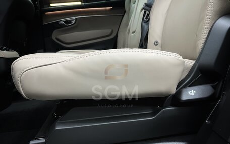 Volvo XC90 II рестайлинг, 2025 год, 14 990 000 рублей, 12 фотография