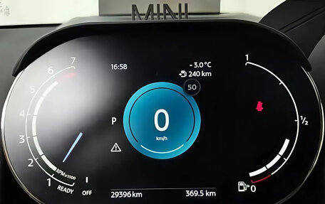 MINI Countryman II (F60), 2022 год, 2 470 000 рублей, 7 фотография