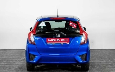 Honda Fit III, 2017 год, 995 000 рублей, 4 фотография