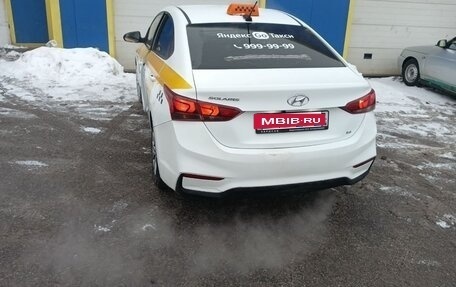 Hyundai Solaris II рестайлинг, 2019 год, 690 000 рублей, 4 фотография