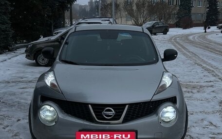 Nissan Juke II, 2013 год, 965 000 рублей, 2 фотография