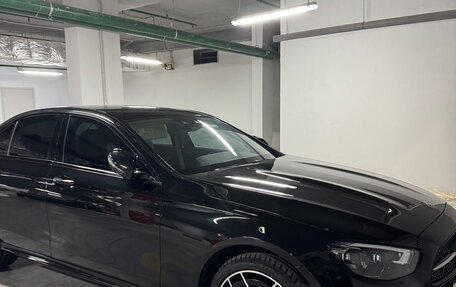Mercedes-Benz E-Класс, 2021 год, 5 300 000 рублей, 10 фотография