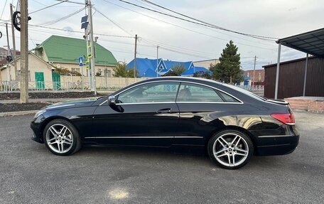 Mercedes-Benz E-Класс, 2014 год, 1 950 000 рублей, 5 фотография