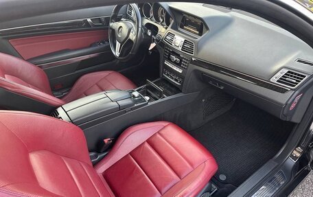 Mercedes-Benz E-Класс, 2014 год, 1 950 000 рублей, 6 фотография