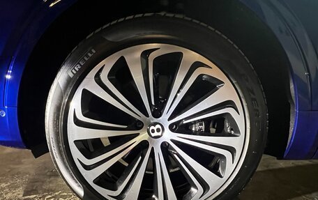 Bentley Bentayga I, 2021 год, 25 000 000 рублей, 4 фотография