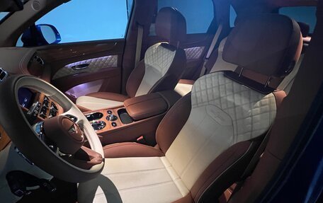 Bentley Bentayga I, 2021 год, 25 000 000 рублей, 6 фотография