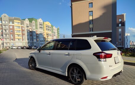 Toyota Corolla, 2015 год, 1 700 000 рублей, 4 фотография