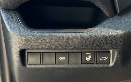 Toyota RAV4, 2020 год, 3 250 000 рублей, 11 фотография