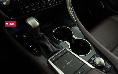 Lexus RX IV рестайлинг, 2022 год, 5 949 999 рублей, 20 фотография