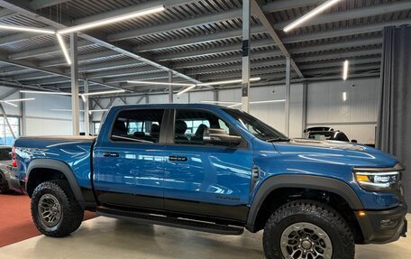 Rambler 1500, 2023 год, 16 000 000 рублей, 3 фотография