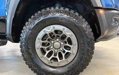 Rambler 1500, 2023 год, 16 000 000 рублей, 25 фотография