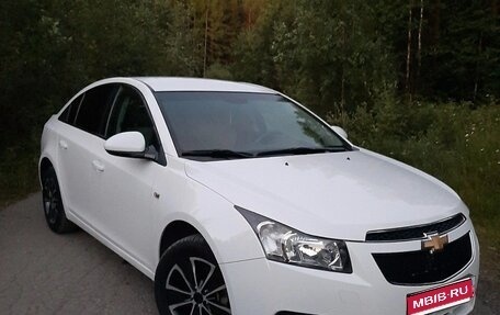 Chevrolet Cruze II, 2011 год, 930 000 рублей, 1 фотография