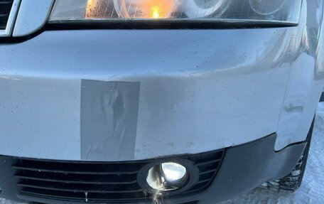 Audi A4, 2003 год, 670 000 рублей, 5 фотография