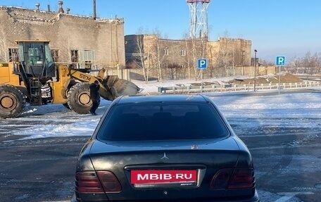 Mercedes-Benz E-Класс, 1998 год, 400 000 рублей, 6 фотография