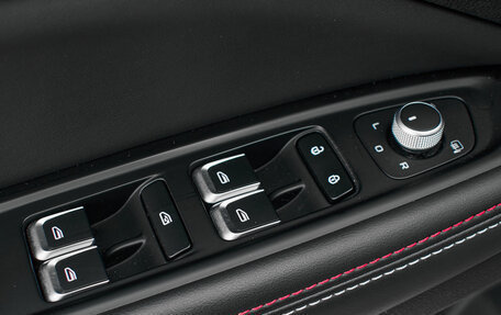 Geely Tugella FY11, 2022 год, 3 080 000 рублей, 23 фотография