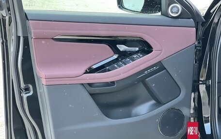 Land Rover Range Rover Evoque II, 2025 год, 6 250 000 рублей, 10 фотография