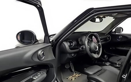 MINI Clubman, 2023 год, 2 125 000 рублей, 3 фотография