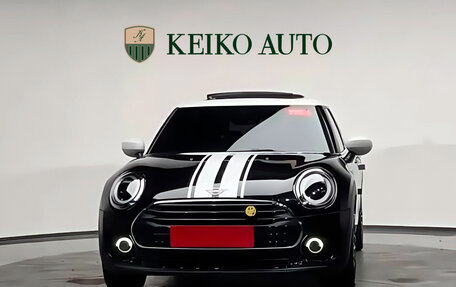 MINI Clubman, 2023 год, 2 125 000 рублей, 20 фотография