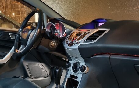 Ford Fiesta, 2011 год, 700 000 рублей, 11 фотография