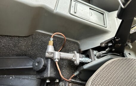 ИЖ 2126 «Ода», 2004 год, 250 000 рублей, 12 фотография