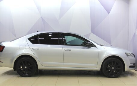 Skoda Octavia, 2017 год, 1 978 000 рублей, 8 фотография