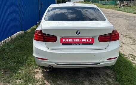 BMW 3 серия, 2013 год, 1 300 000 рублей, 4 фотография