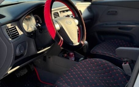 KIA Rio II, 2009 год, 600 000 рублей, 10 фотография