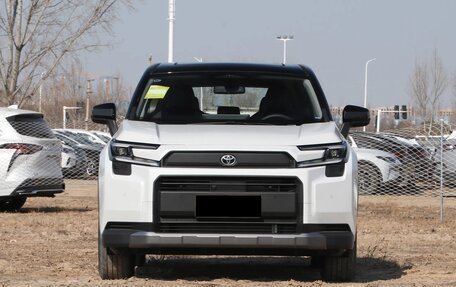 Toyota RAV4, 2026 год, 4 992 000 рублей, 2 фотография