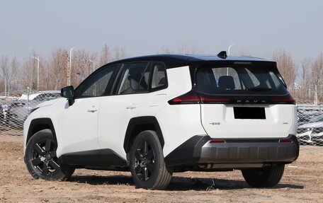 Toyota RAV4, 2026 год, 4 992 000 рублей, 7 фотография