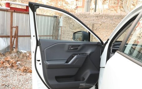 Toyota RAV4, 2026 год, 4 992 000 рублей, 12 фотография