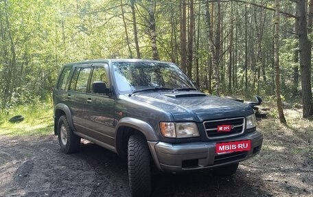 Isuzu Bighorn II, 1998 год, 1 200 000 рублей, 1 фотография