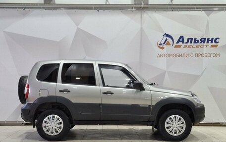 Chevrolet Niva I рестайлинг, 2015 год, 520 000 рублей, 2 фотография