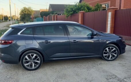 Renault Megane IV, 2018 год, 1 550 000 рублей, 13 фотография