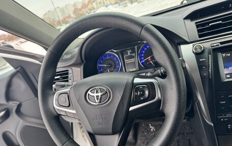 Toyota Camry, 2017 год, 2 000 000 рублей, 16 фотография