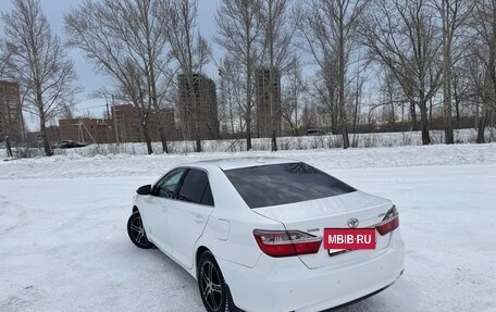 Toyota Camry, 2017 год, 2 000 000 рублей, 24 фотография