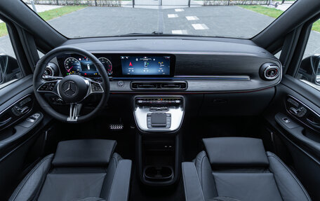 Mercedes-Benz V-Класс, 2025 год, 14 300 000 рублей, 15 фотография