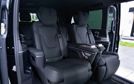 Mercedes-Benz V-Класс, 2025 год, 14 300 000 рублей, 24 фотография