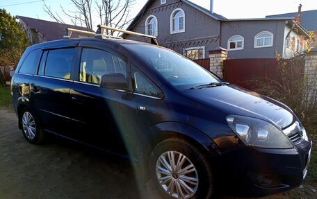 Opel Zafira B, 2011 год, 630 000 рублей, 4 фотография