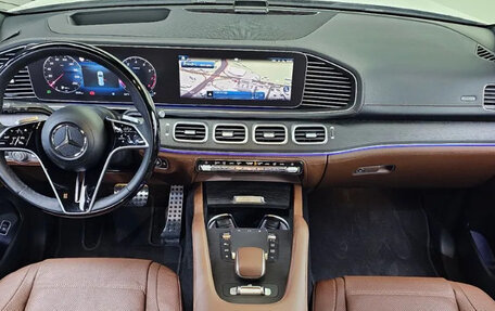 Mercedes-Benz GLS, 2024 год, 17 770 000 рублей, 5 фотография