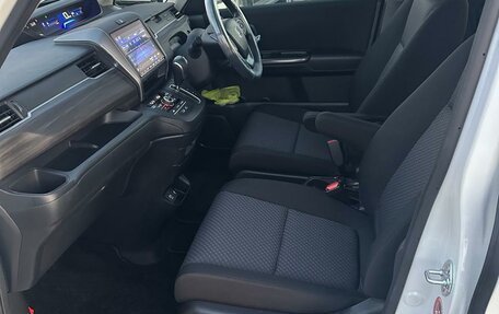 Honda Freed II, 2022 год, 1 895 000 рублей, 12 фотография