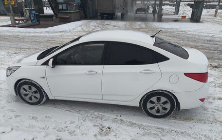 Hyundai Solaris II рестайлинг, 2015 год, 780 000 рублей, 7 фотография