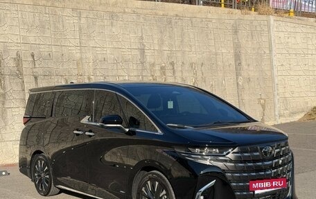 Toyota Alphard, 2025 год, 14 980 000 рублей, 2 фотография