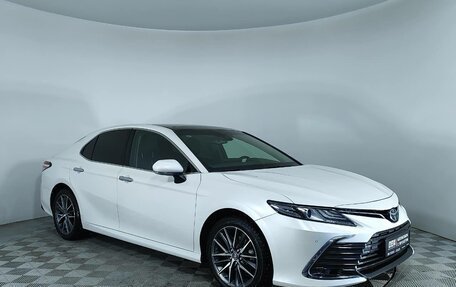 Toyota Camry, 2023 год, 3 697 000 рублей, 3 фотография