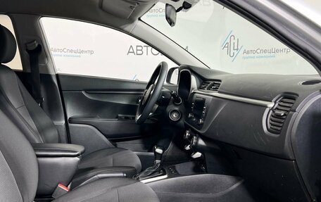 KIA Rio IV, 2021 год, 1 497 000 рублей, 10 фотография